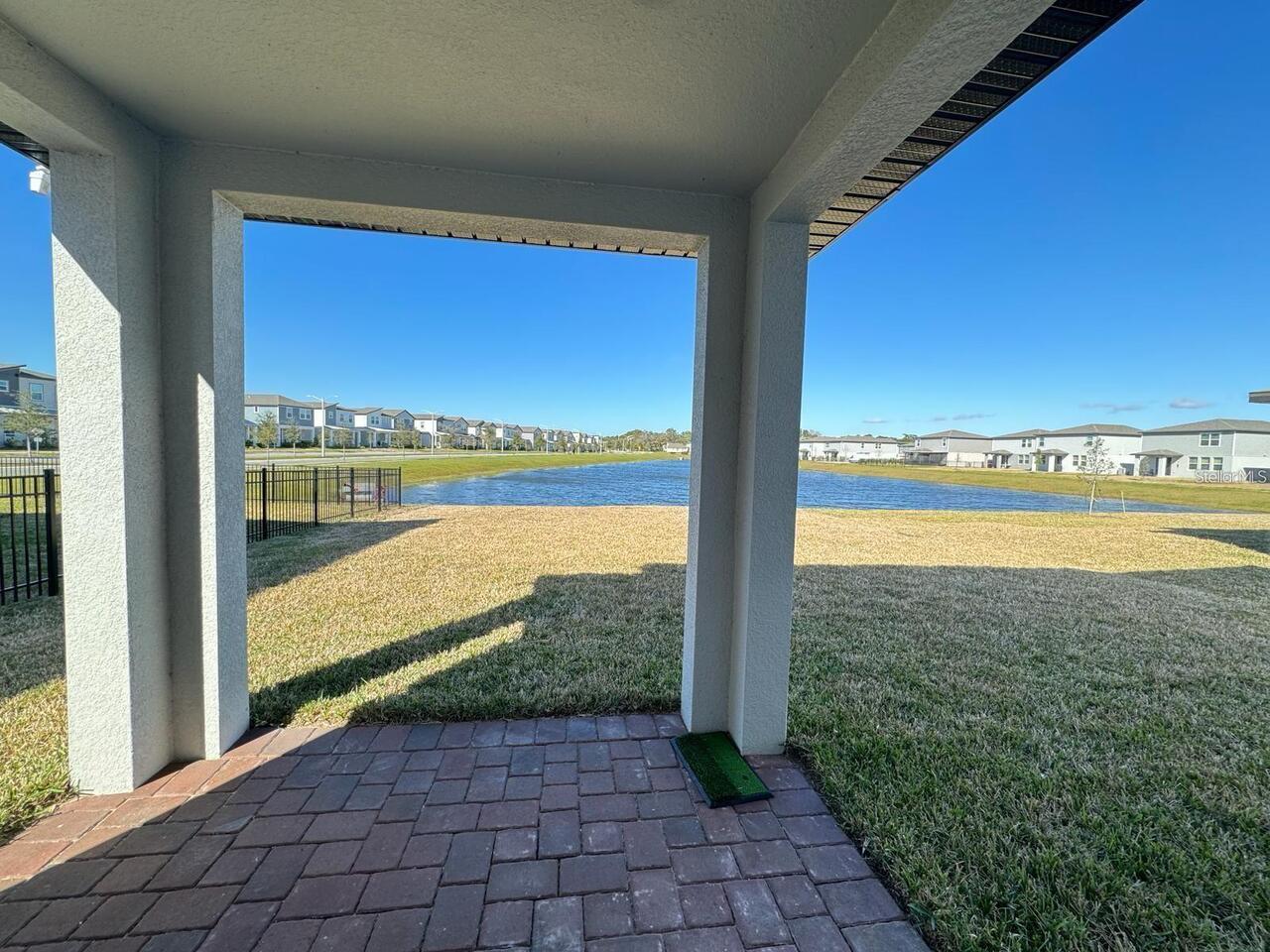 Listing Photo 8