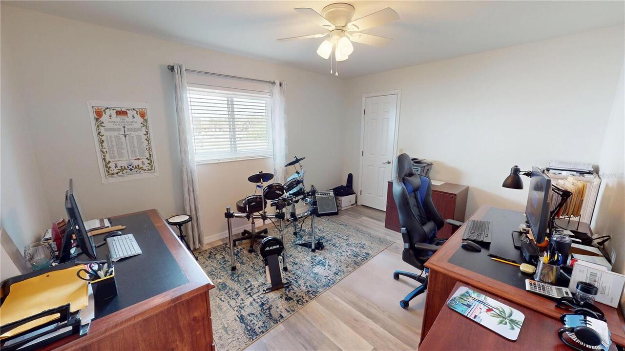 Listing Photo 20