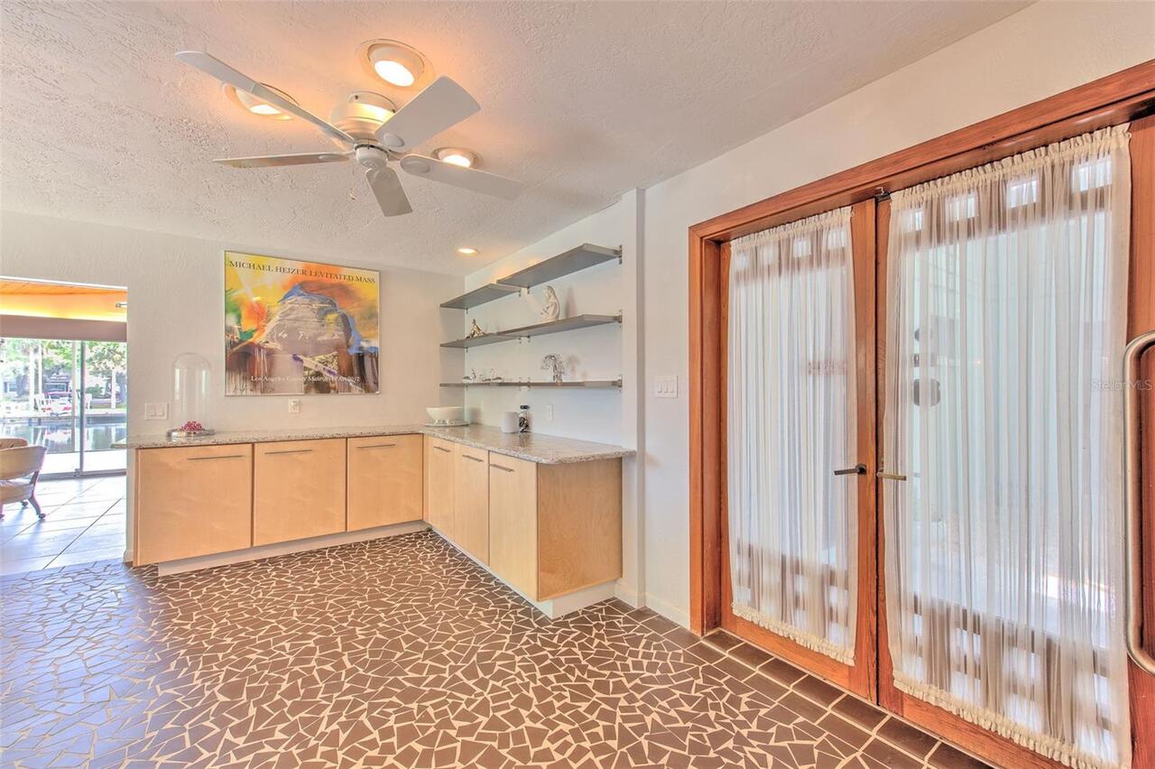 Listing Photo 15