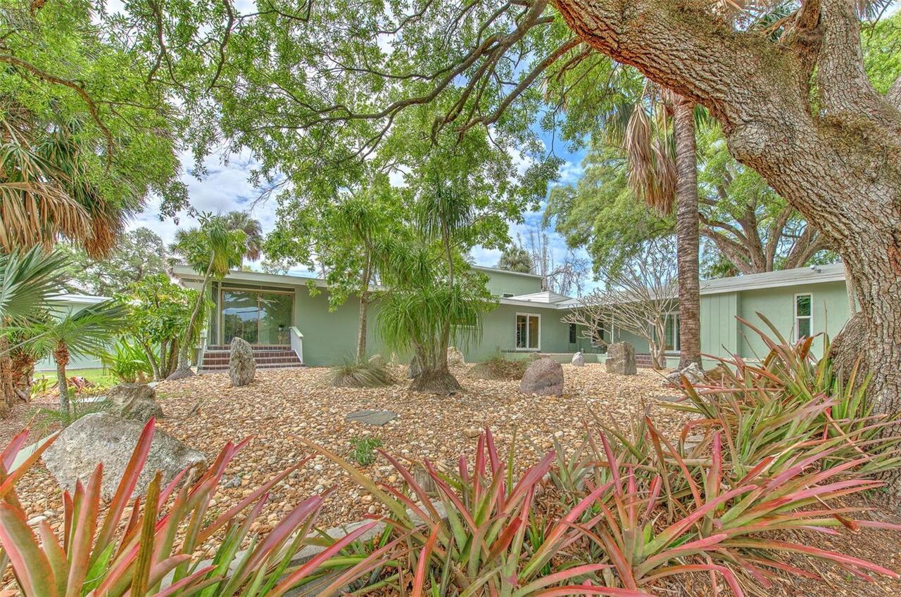 Listing Photo 43