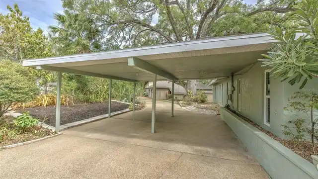Listing Photo 38