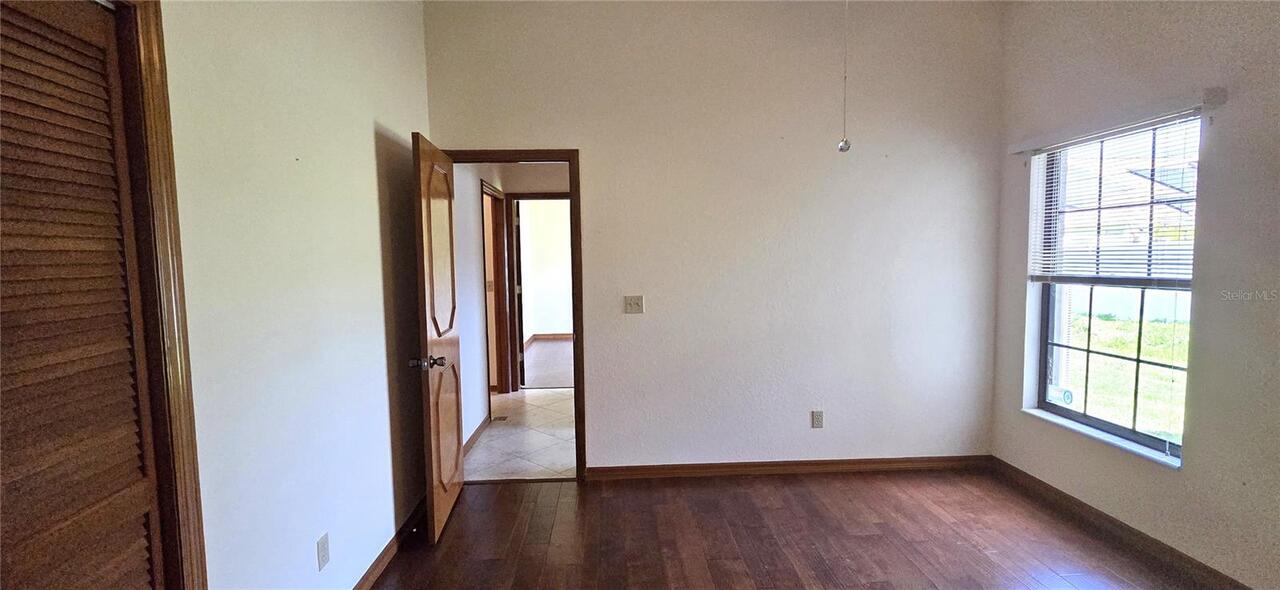 Listing Photo 37