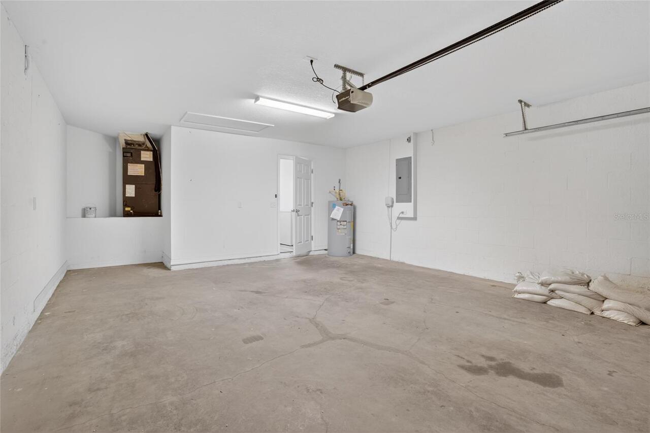 Listing Photo 24