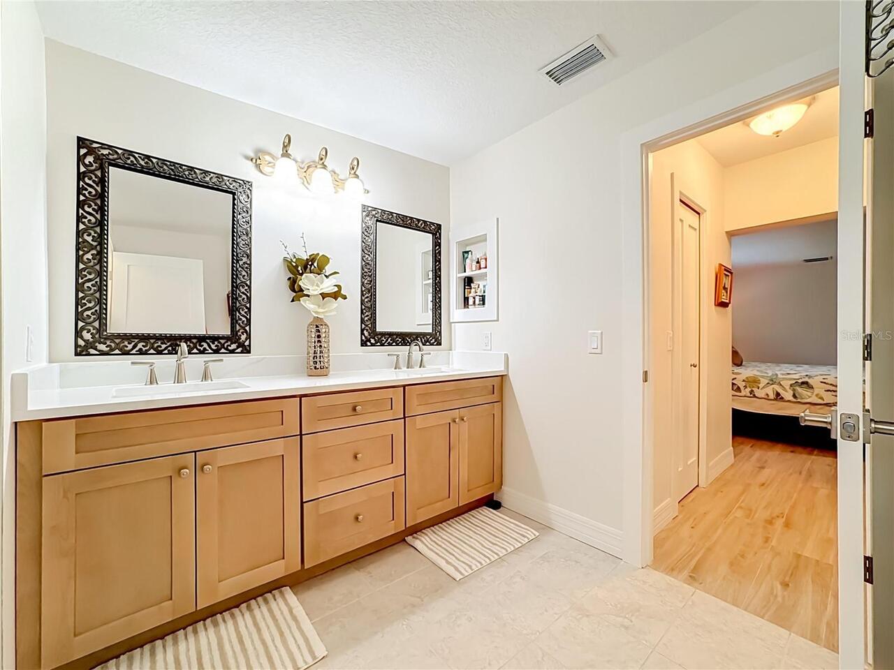 Listing Photo 44