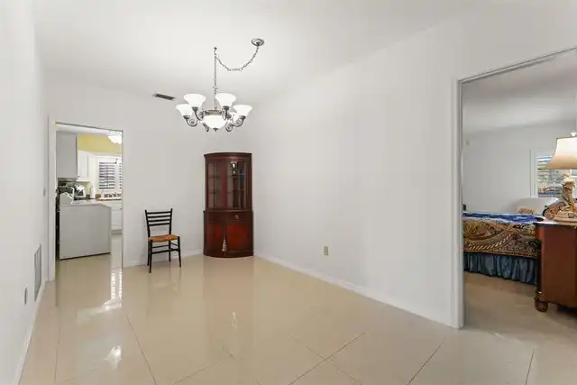 Listing Photo 33