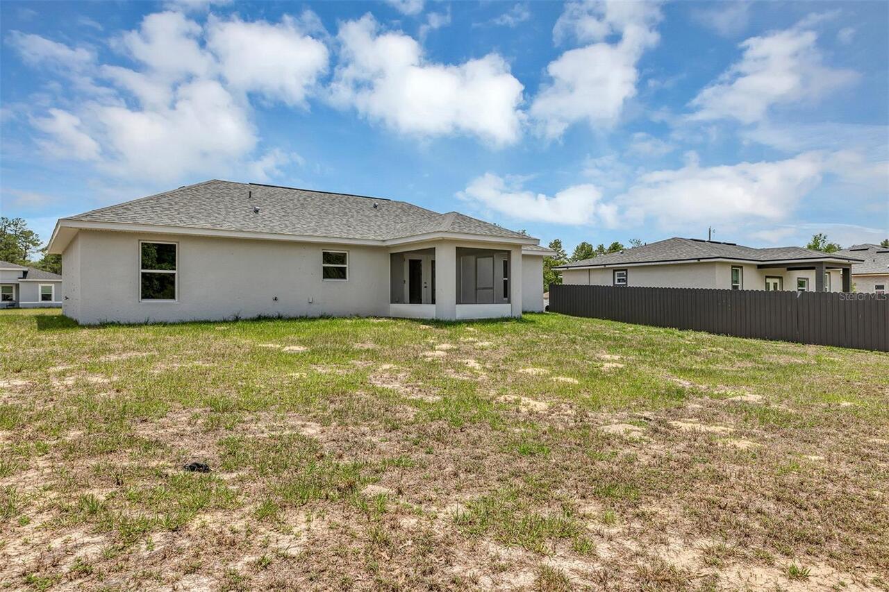 Listing Photo 37