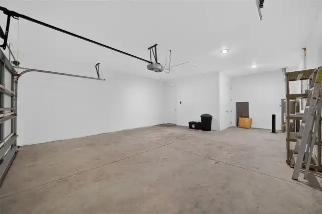 Listing Photo 29