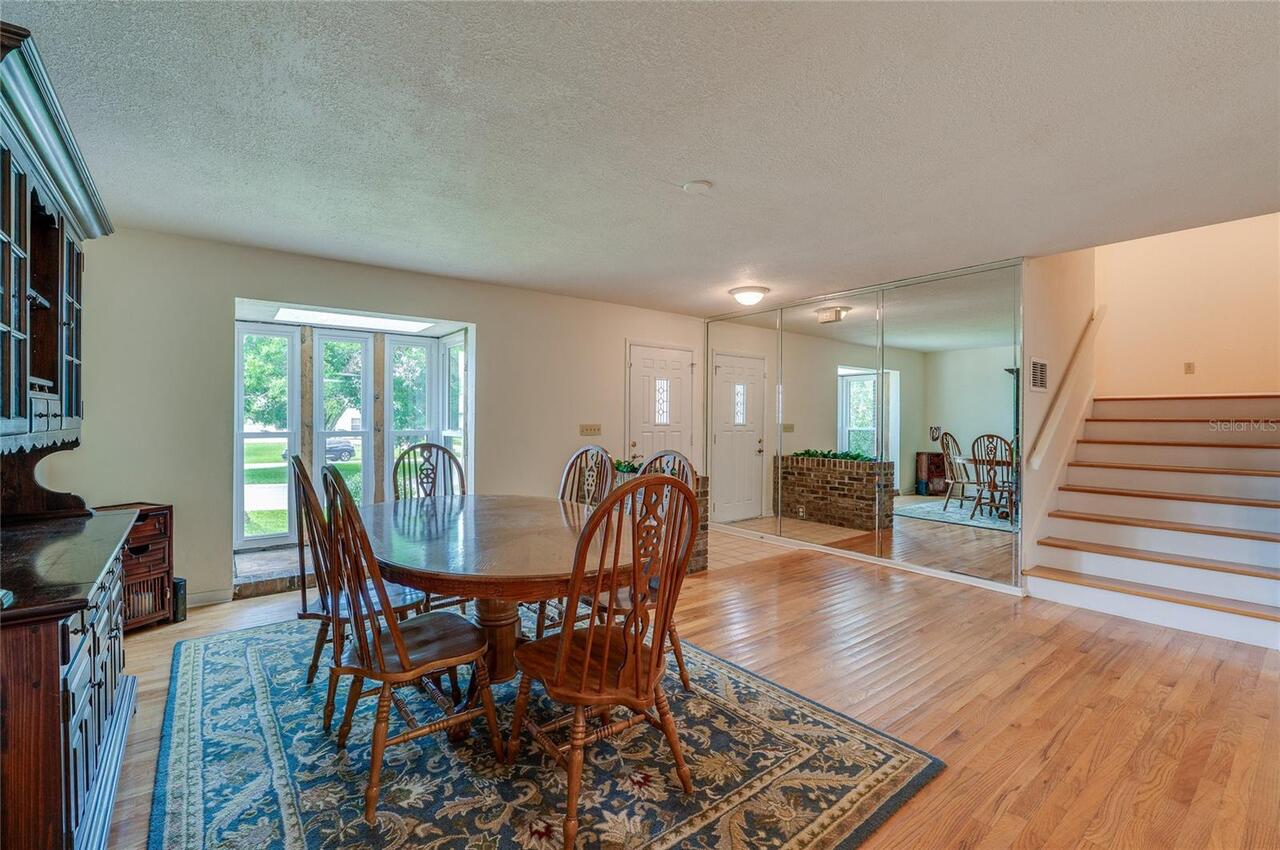 Listing Photo 16