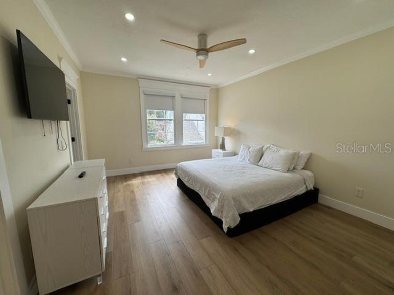 Listing Photo 14