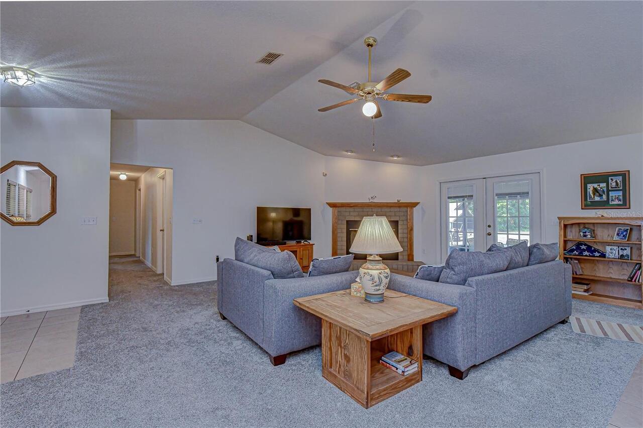 Listing Photo 16