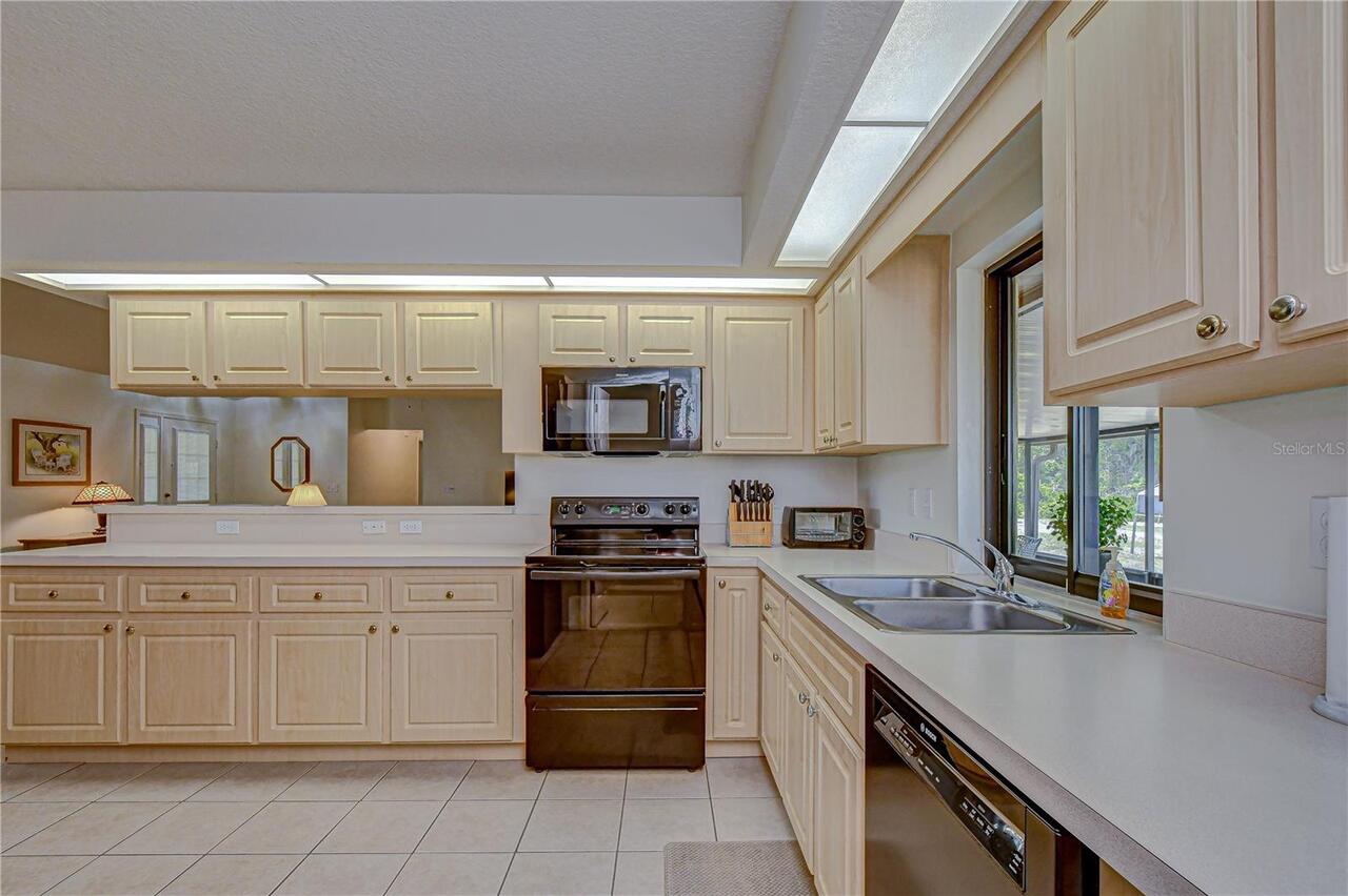 Listing Photo 23