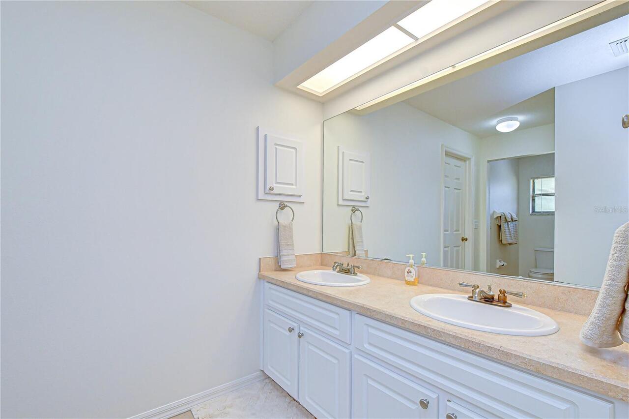 Listing Photo 28