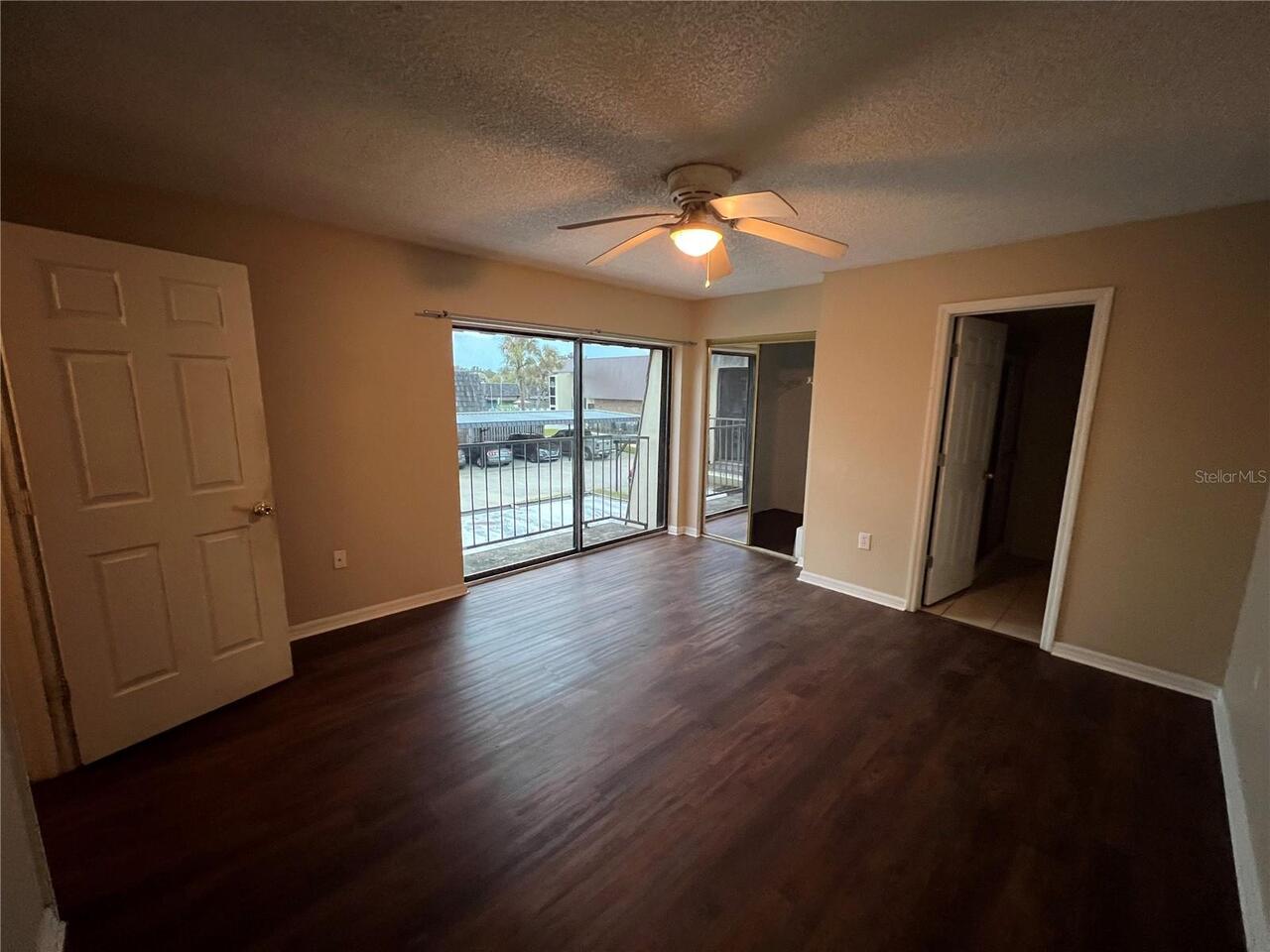 Listing Photo 9