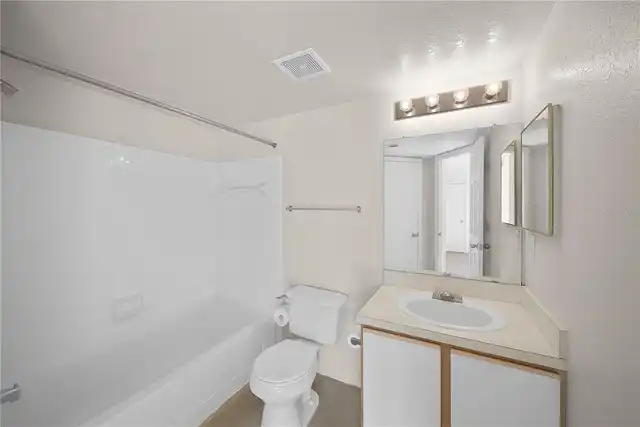 Listing Photo 15