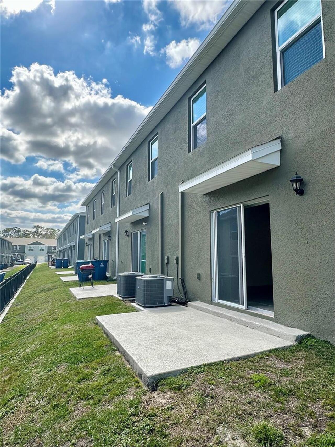 Listing Photo 17