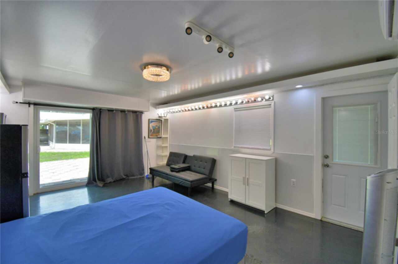 Listing Photo 7