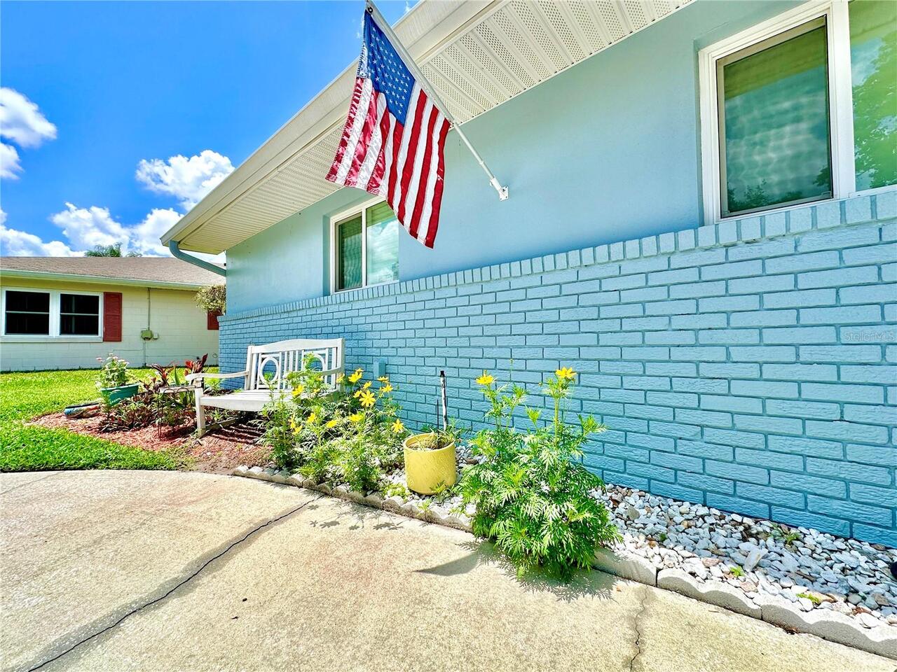 Listing Photo 17