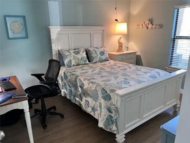 Listing Photo 16