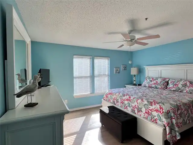 Listing Photo 20