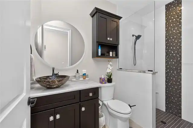 Listing Photo 34
