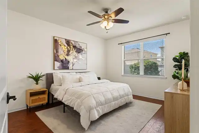 Listing Photo 28