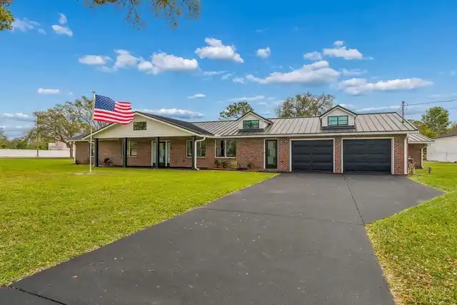 Spring Hill Real Estate
