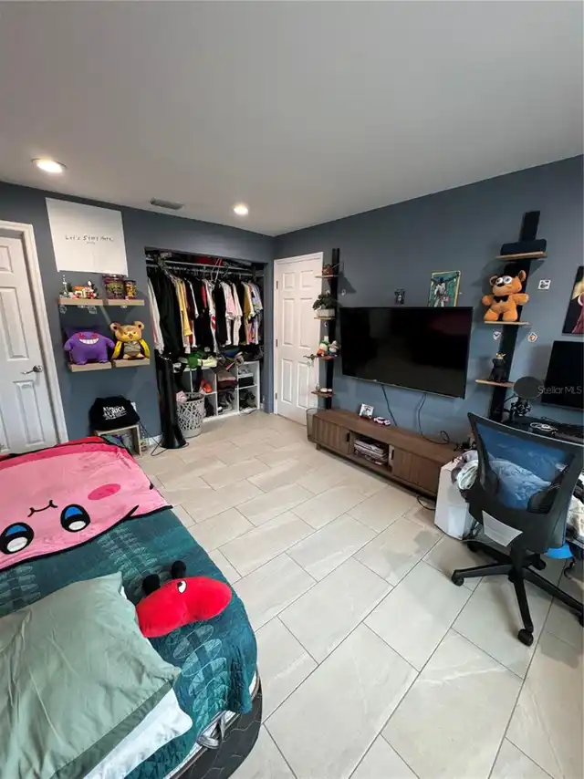 Listing Photo 16