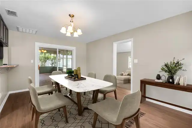 Listing Photo 15