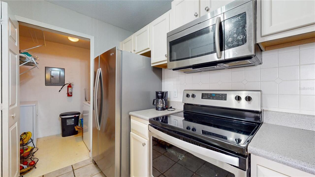 Listing Photo 9