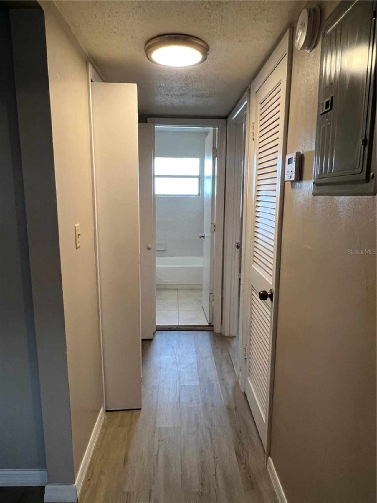 Listing Photo 10