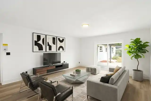 Listing Photo 18