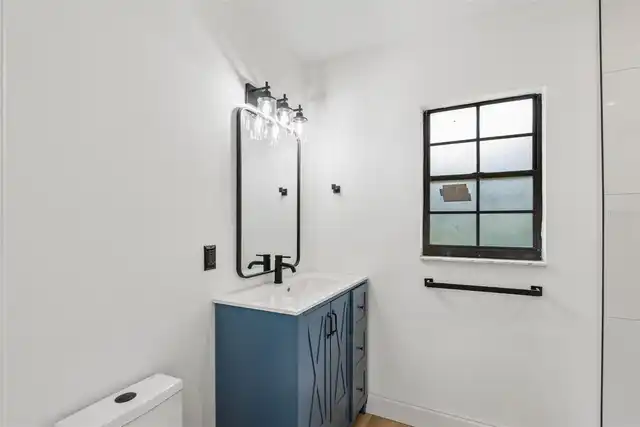 Listing Photo 23