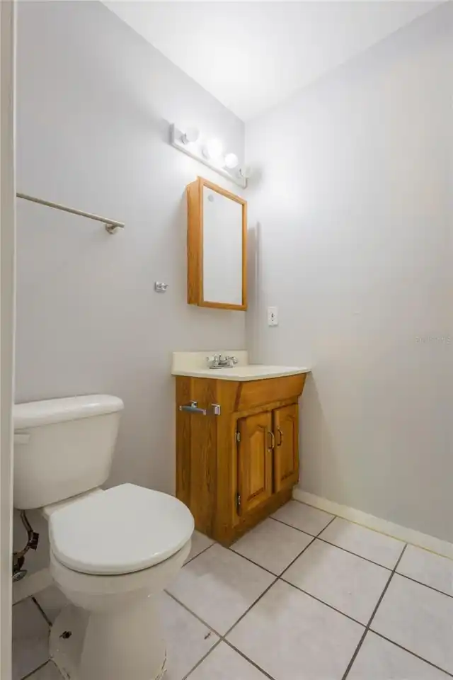 Listing Photo 10
