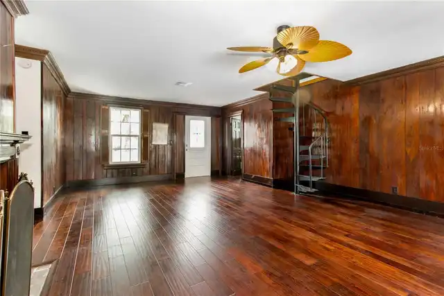 Listing Photo 34