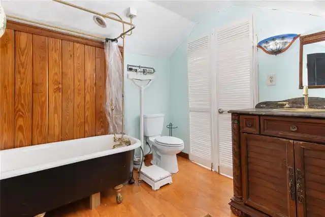 Listing Photo 47