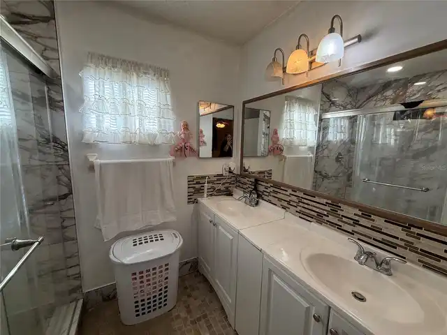 Listing Photo 24