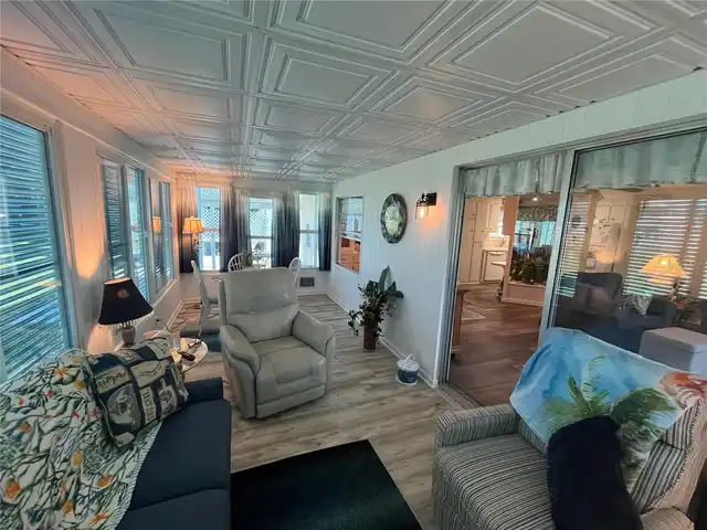 Listing Photo 22