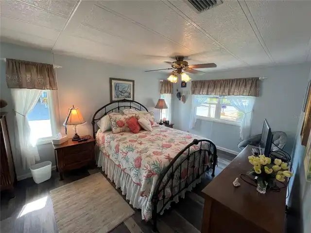 Listing Photo 31