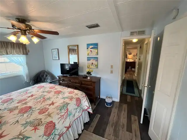 Listing Photo 33