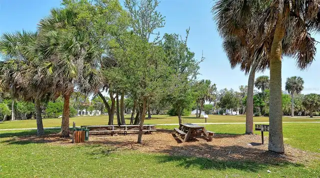Listing Photo 63