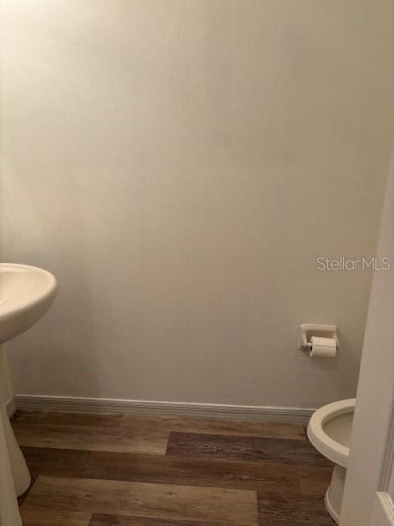 Listing Photo 8