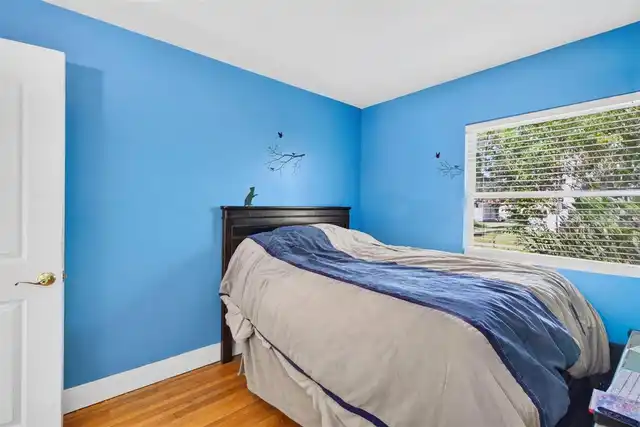 Listing Photo 16