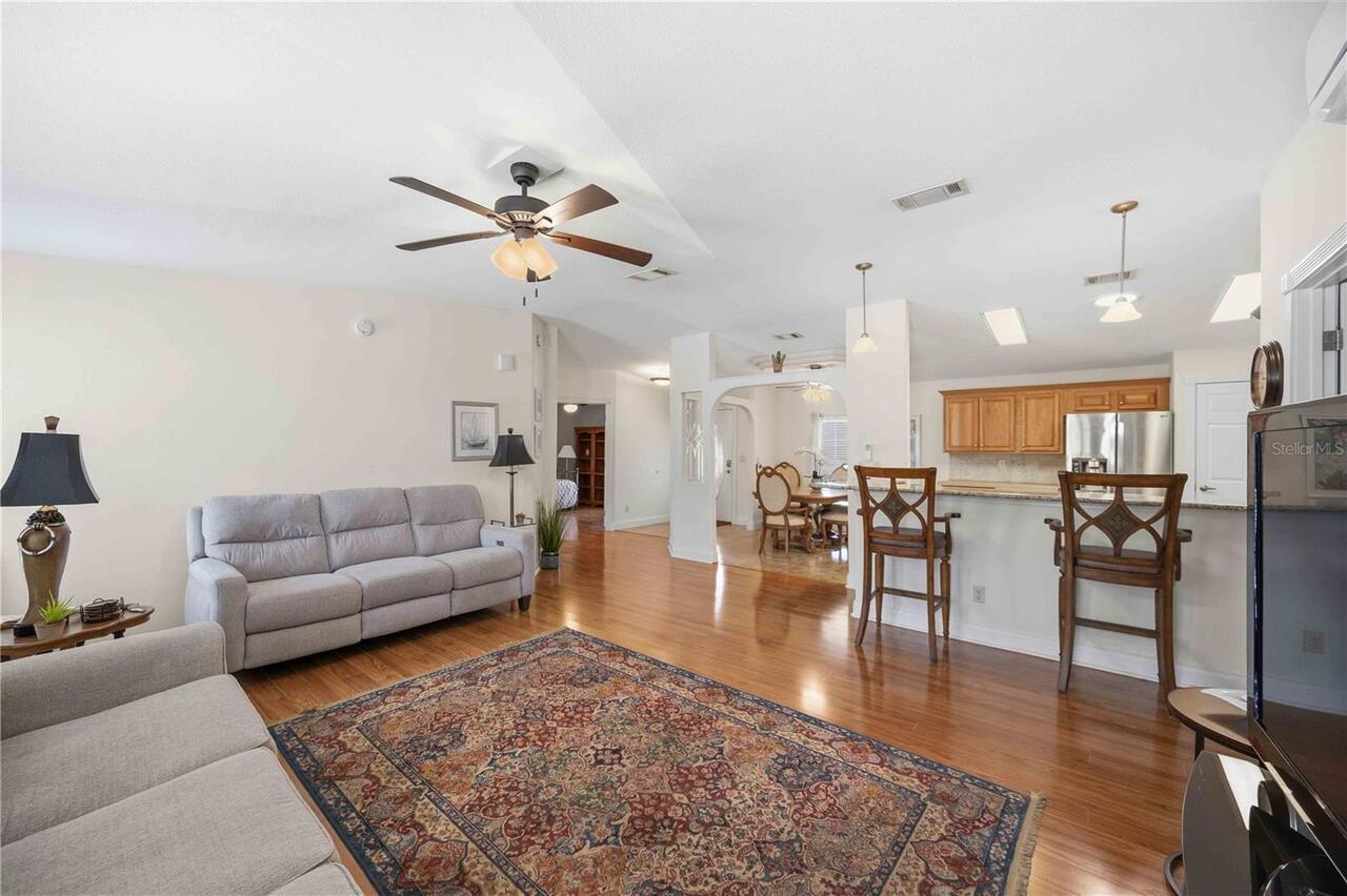 Listing Photo 16