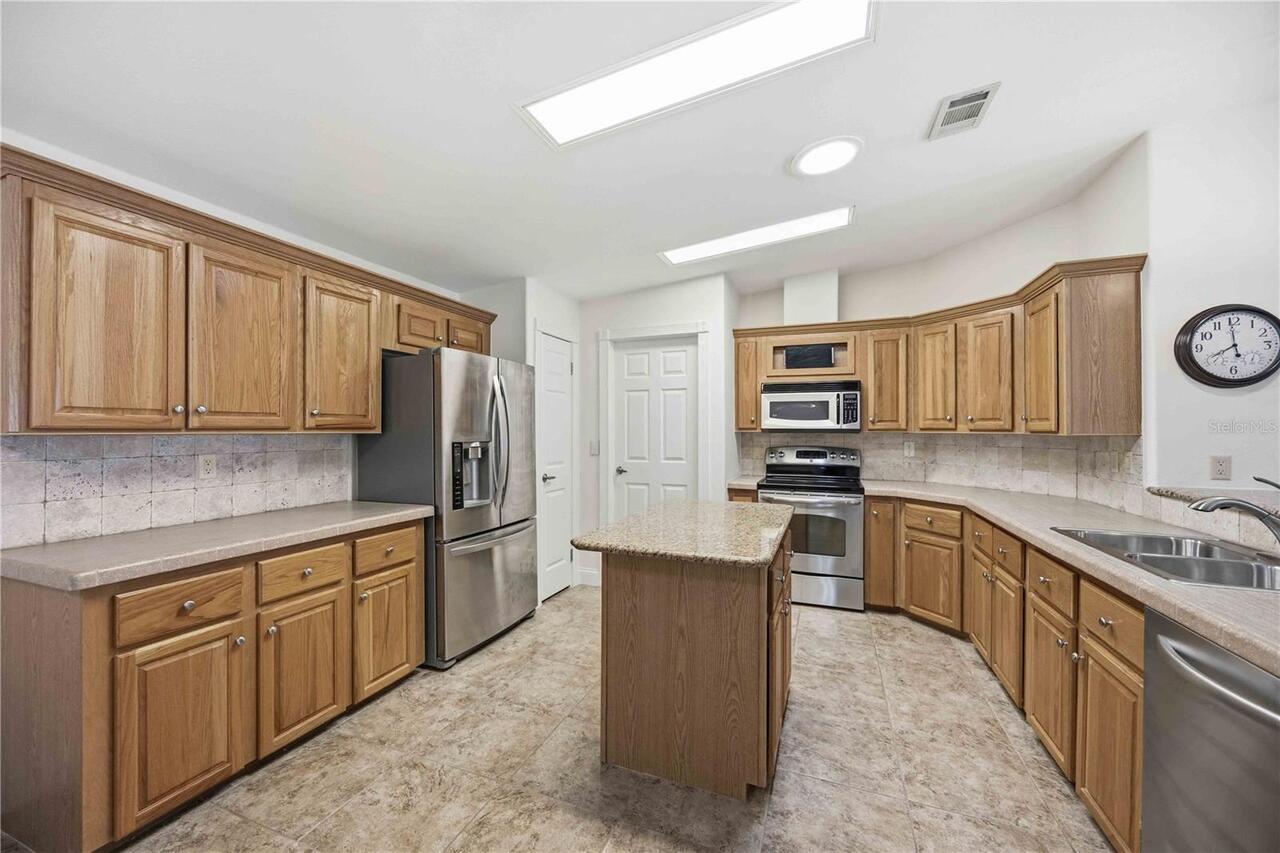 Listing Photo 21