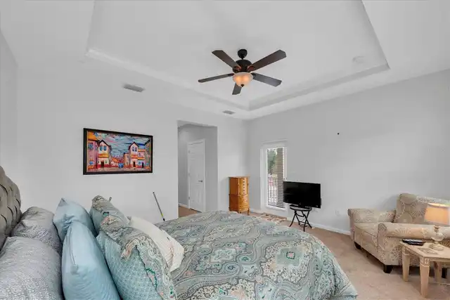 Listing Photo 16