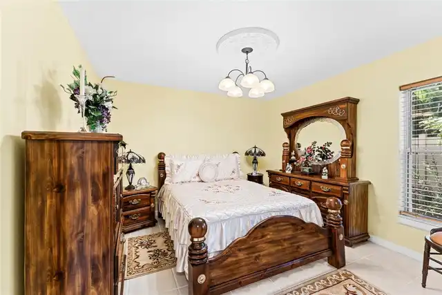 Listing Photo 24