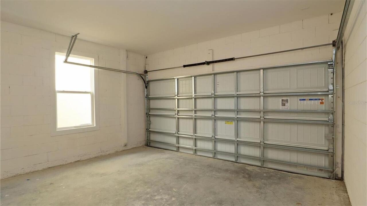 Listing Photo 9