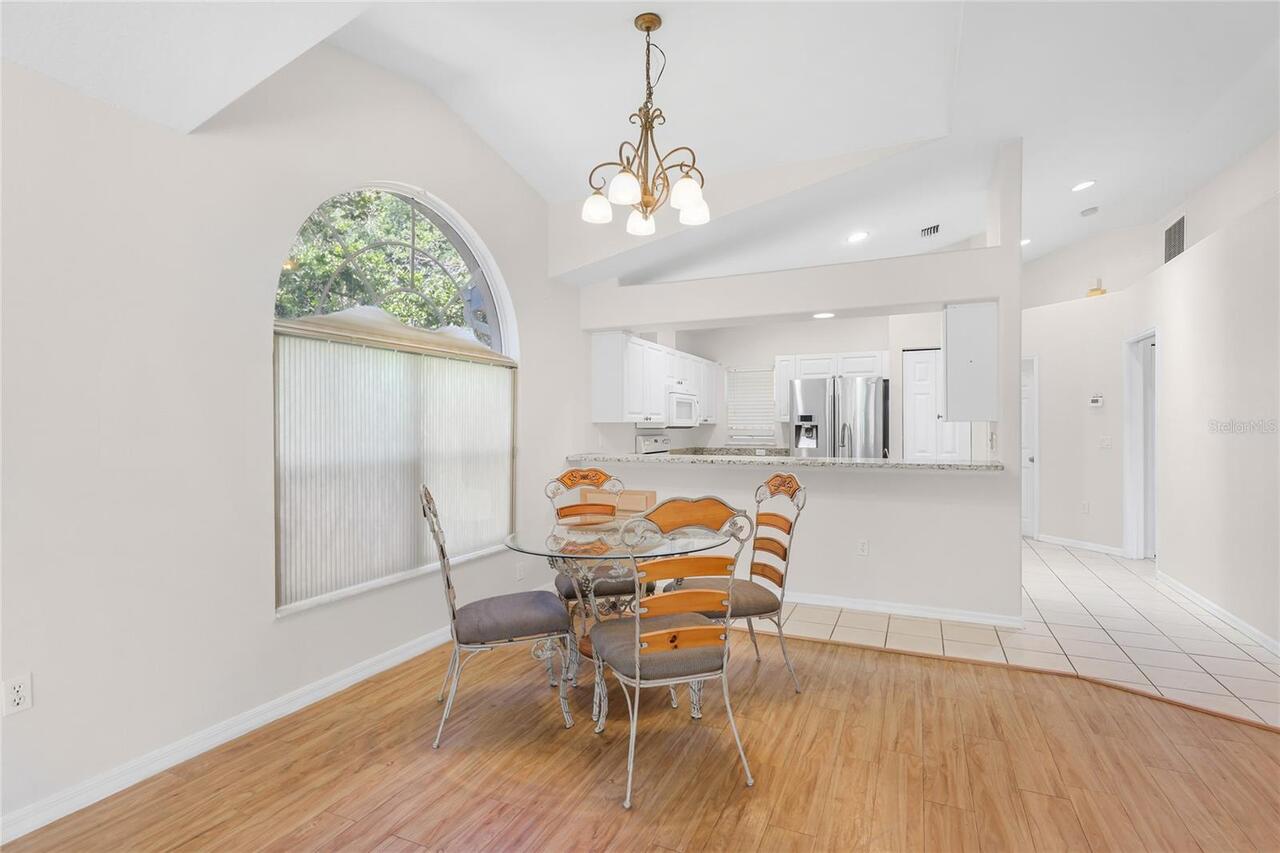 Listing Photo 7