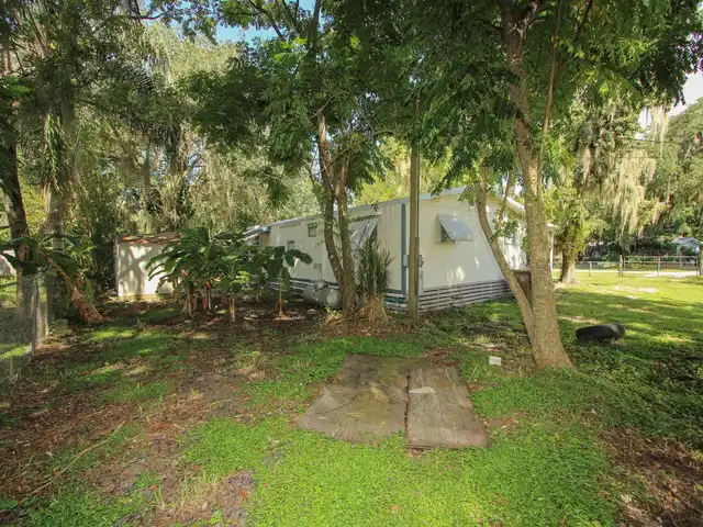Listing Photo 11