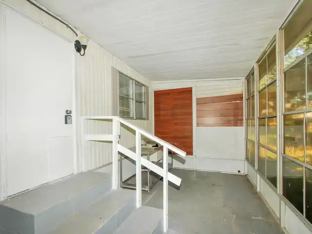 Listing Photo 14